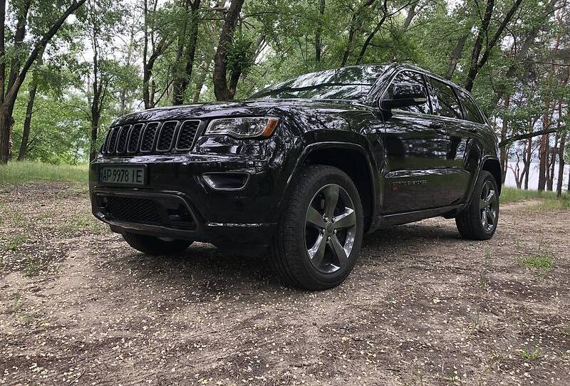 Jeep Grand Cherokee Overland V8 5.7 HEMI 2016