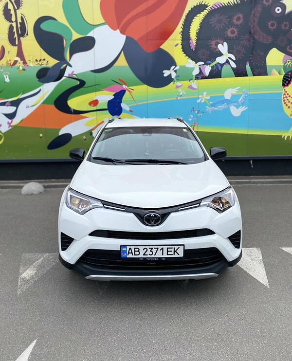 Toyota RAV4 AWD 2018