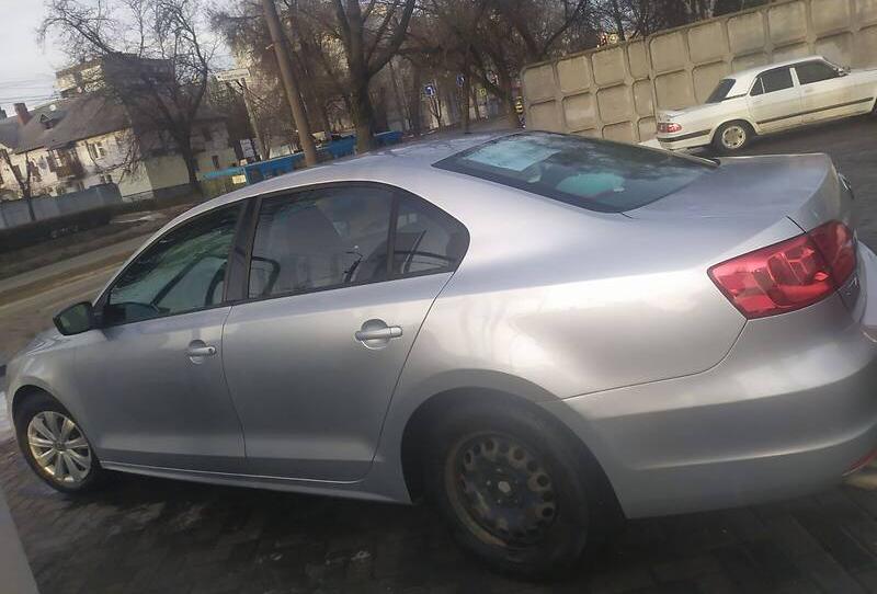 Volkswagen Jetta s 2013