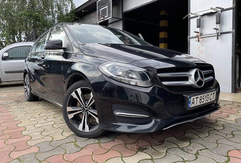 Mercedes-Benz B 250 2015