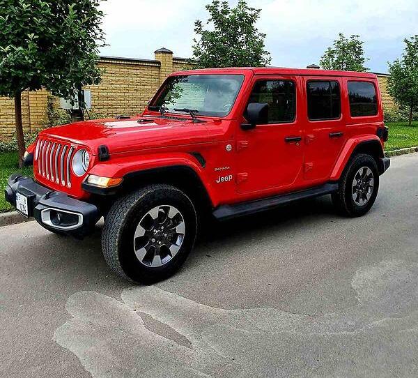 Jeep Wrangler sahara 2018