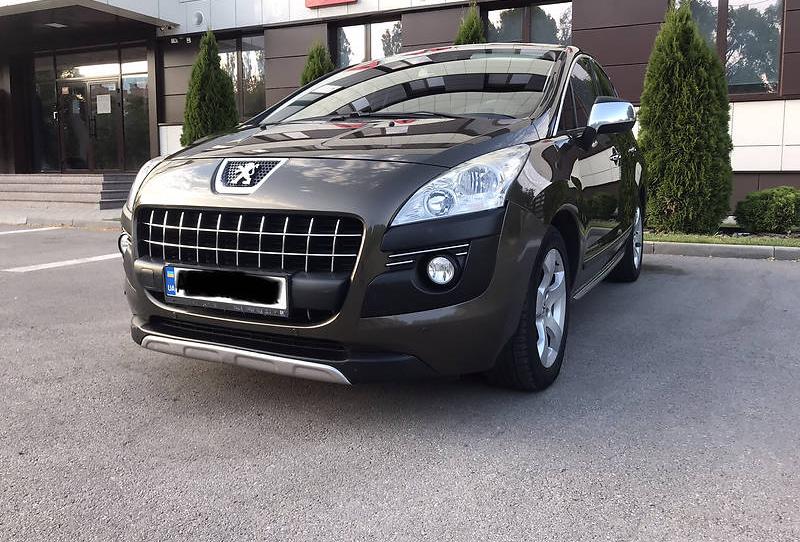 Peugeot 3008 2011