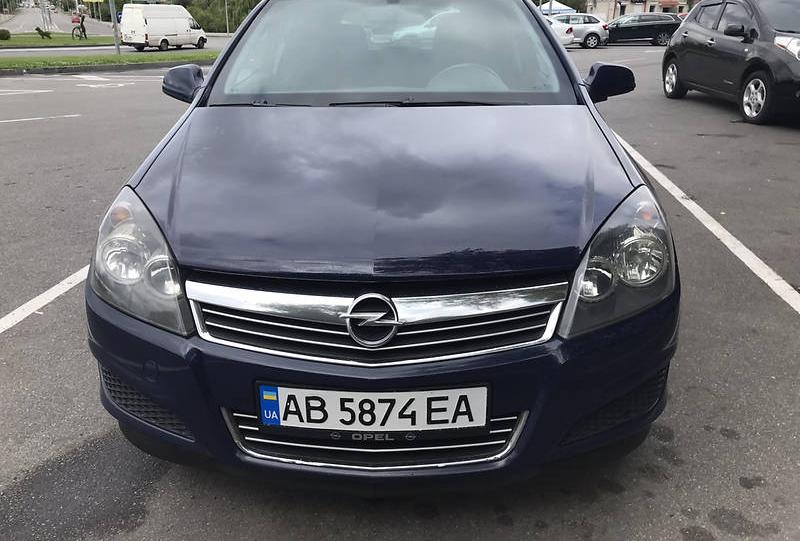 Opel Astra H 2011