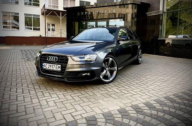 Audi A4 S line  2015