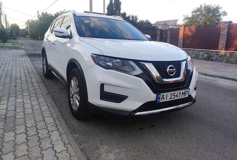 Nissan Rogue SV AWD 2017