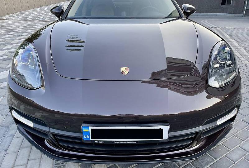 Porsche Panamera   4  2018