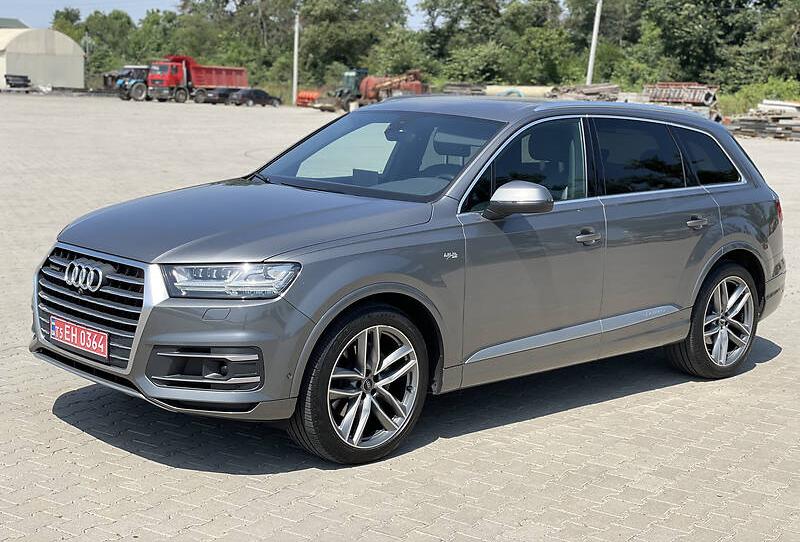 Audi Q7 2016