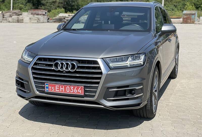 Audi Q7 2016