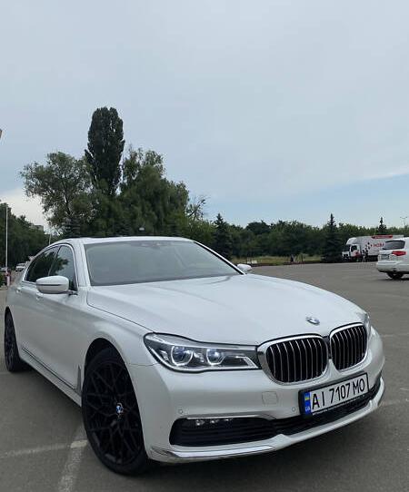 BMW 730 2017