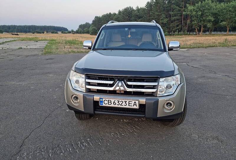 Mitsubishi Pajero Wagon 2008