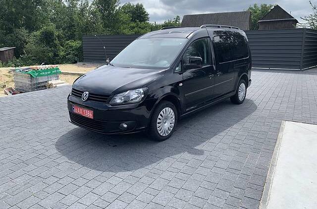 Volkswagen Caddy пасс. Maxi 7mest 2011