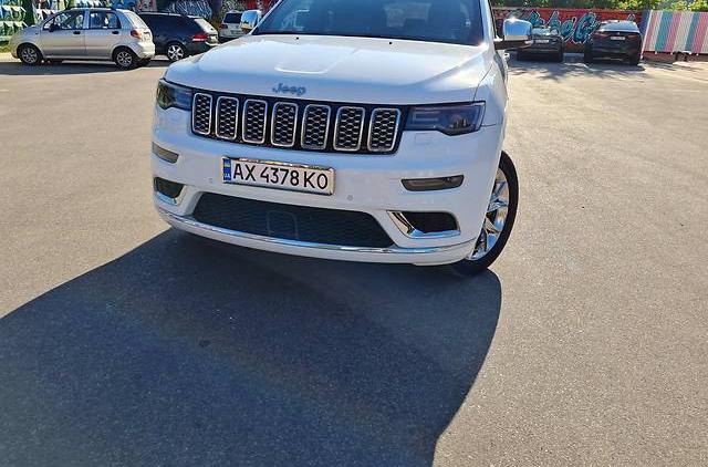 Jeep Grand Cherokee OVERLAND 2017