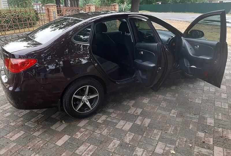 Hyundai Elantra 2010