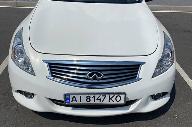 Infiniti G37 2013