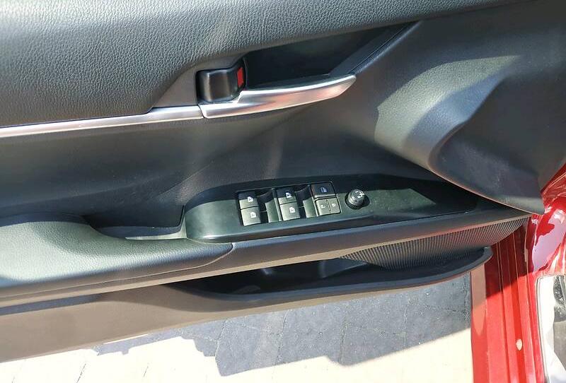 Toyota Camry 2017