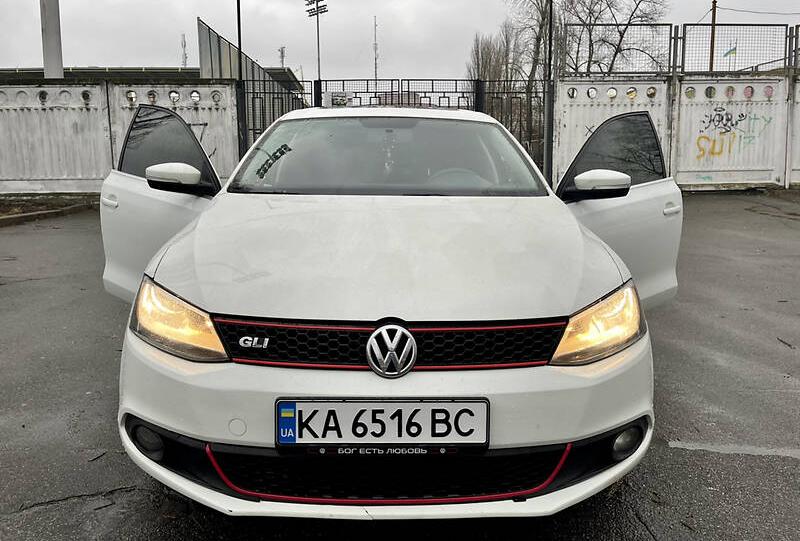 Volkswagen Jetta 2014