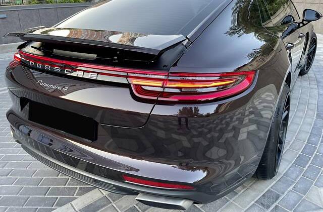 Porsche Panamera 4WD  2018