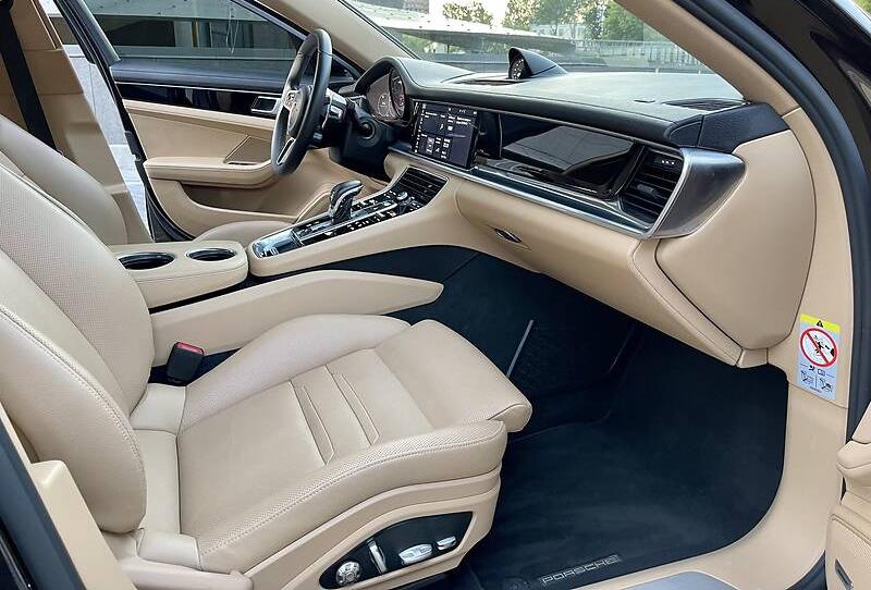 Porsche Panamera 4WD  2018