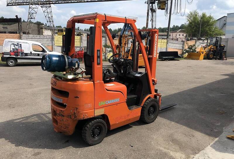 Nissan FG 18 2015