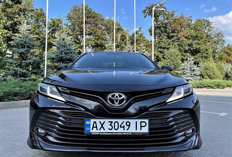Toyota Camry 2018