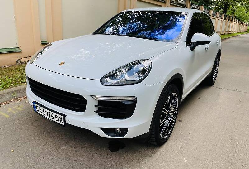 Porsche Cayenne 2016