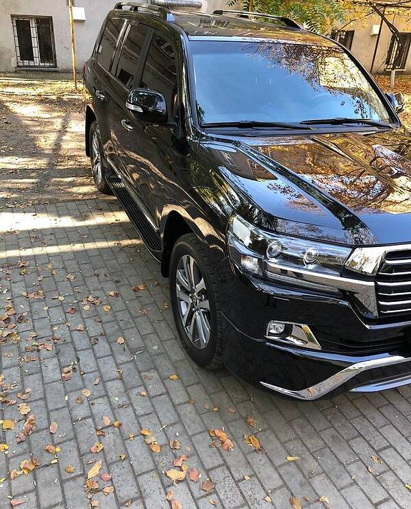 Toyota Land Cruiser 200 Black Edition Premiu 2017