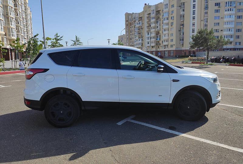 Ford Kuga 2017