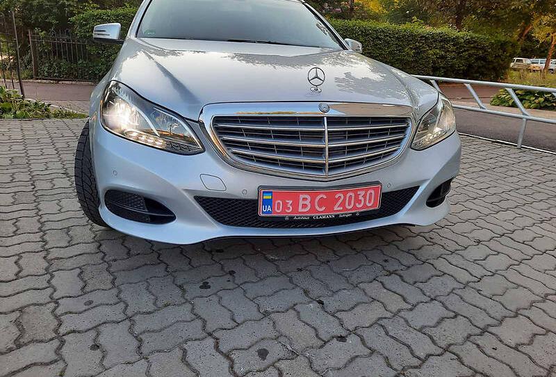 Mercedes-Benz E 200 W212 2015