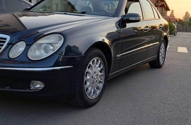Mercedes-Benz E 220 CDI  ELEGANCE 2004