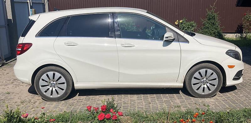 Mercedes-Benz B-Class 2015