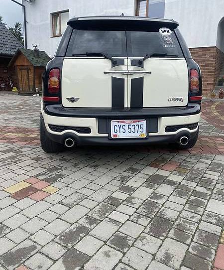 MINI Clubman S 2010