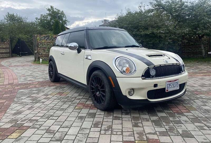 MINI Clubman S 2010