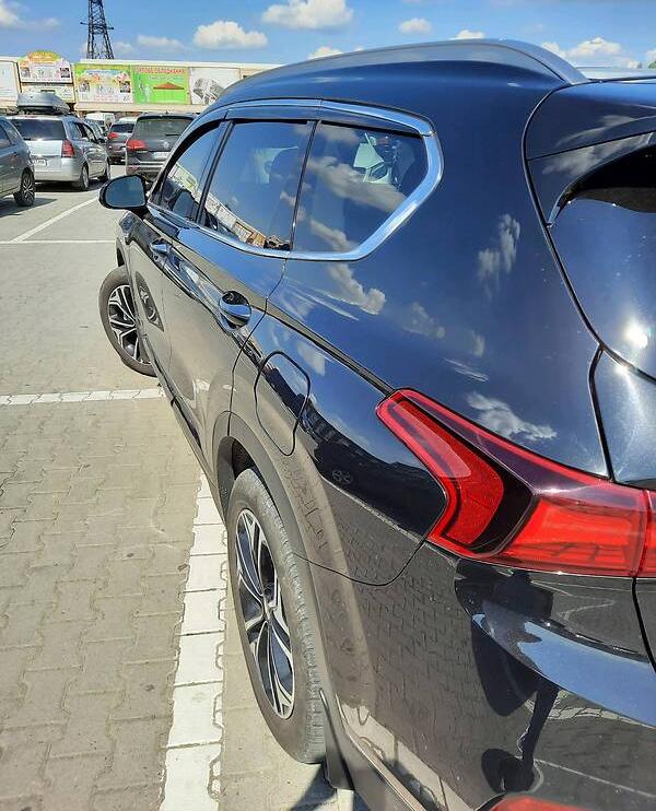 Hyundai Santa FE   2018
