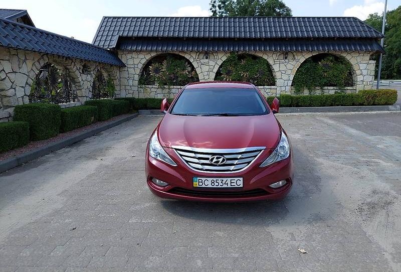 Hyundai Sonata YF  2011