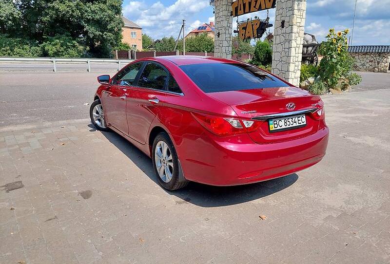 Hyundai Sonata YF  2011