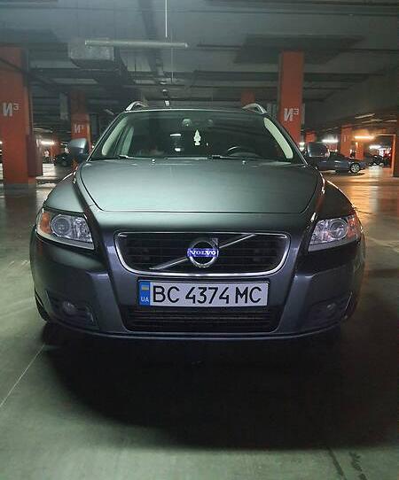 Volvo V50 2011