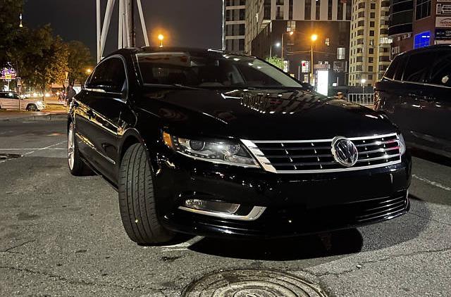 Volkswagen CC Luxury 2012