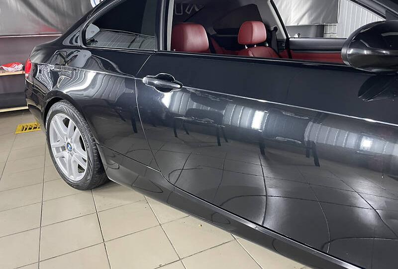 BMW 320 2009
