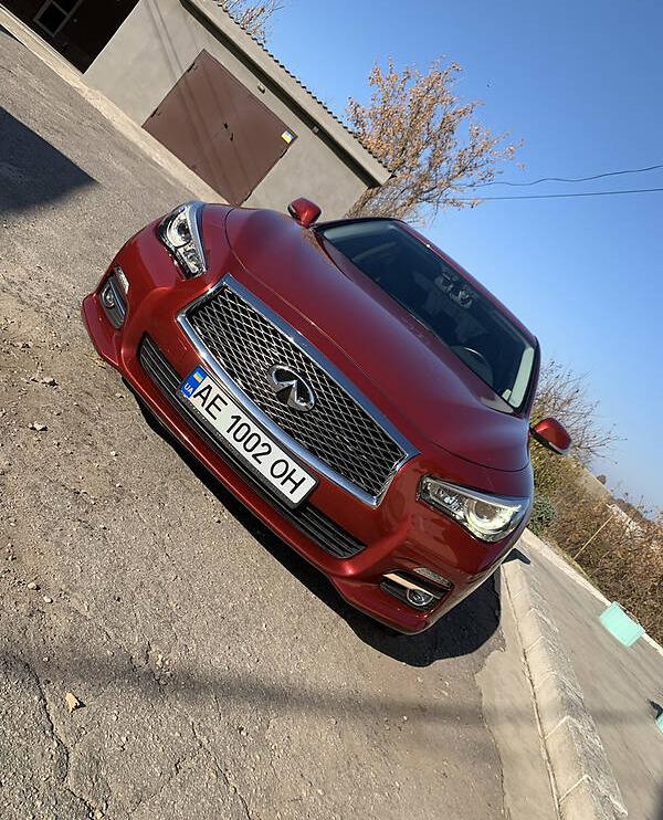 Infiniti Q50 2014