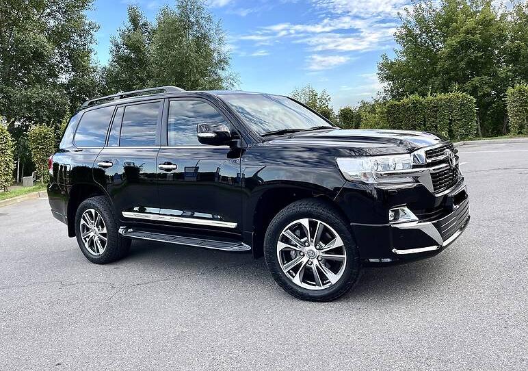 Toyota Land Cruiser 200 2021 2020