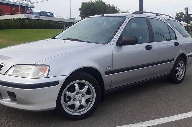 Honda Civic 1.6i Aerodeck 2000