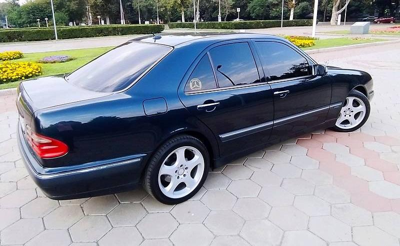 Mercedes-Benz E 320 2001