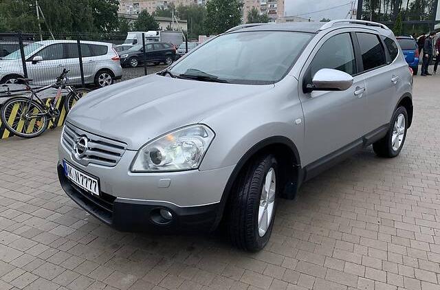 Nissan Qashqai+2 2008