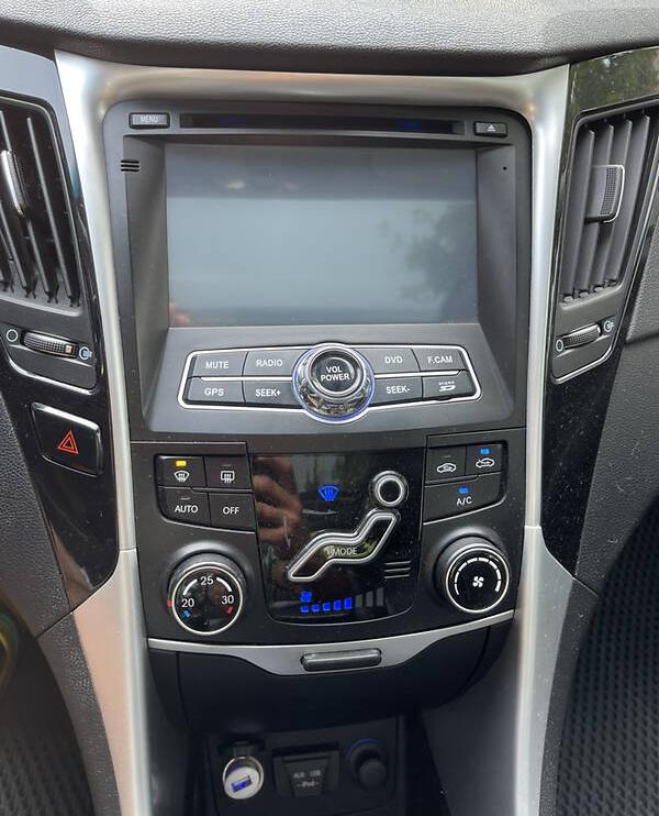 Hyundai Sonata 2012
