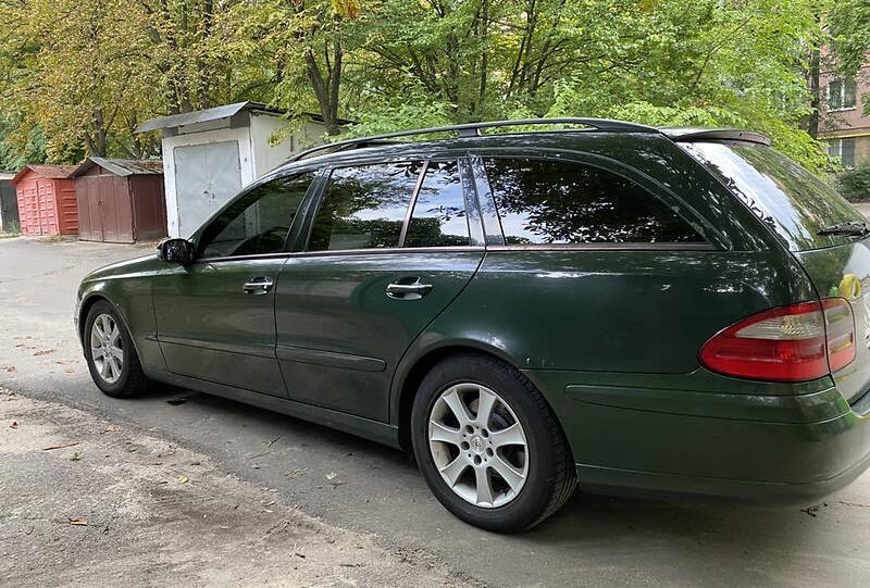 Mercedes-Benz E 220 2004