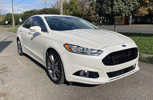 Ford Fusion Titanium 2012