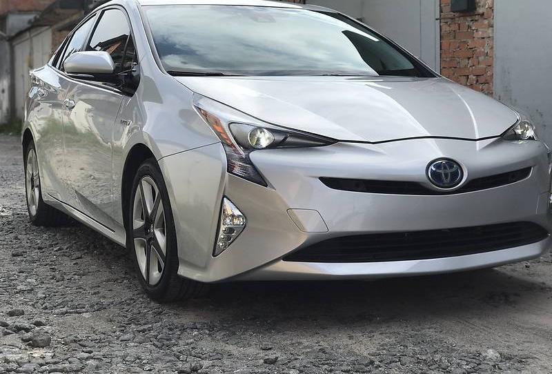 Toyota Prius 2016