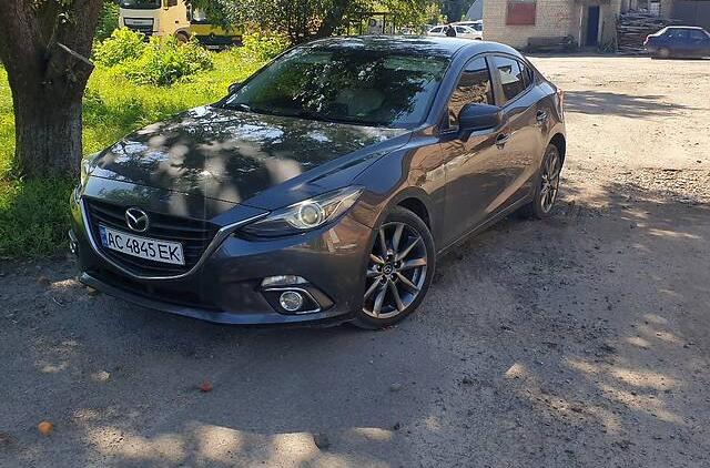 Mazda 3 2015