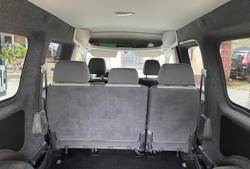 Volkswagen Caddy пасс. 2010