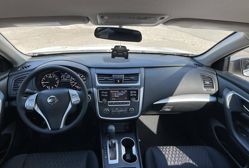 Nissan Altima 2017
